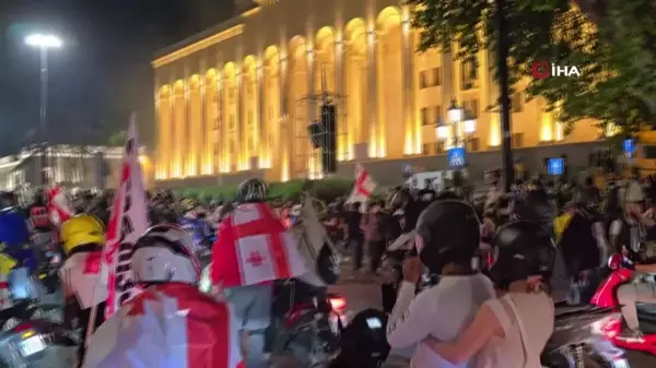 Gürcistan'da 'Yabancı Etkinin Şeffaflığı' yasa tasarısına karşı protestolar devam ediyor