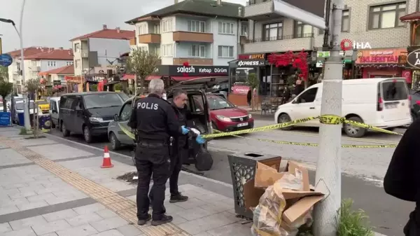 Cadde ortasında silahlı saldırı: Yaralı var