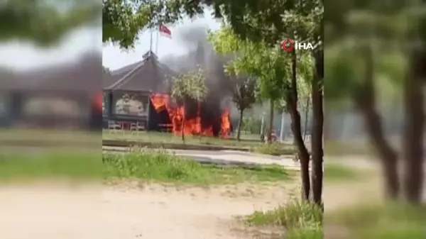 Kapaklı Kazak Gölü'nde kafede çıkan yangın