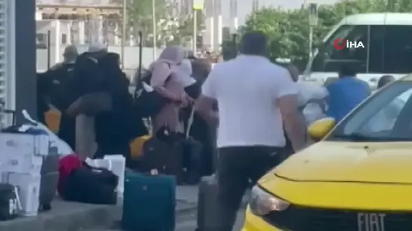 Pendik'te turistlerin taksiciyle 'taksimetre çok yazdı' kavgası kamerada