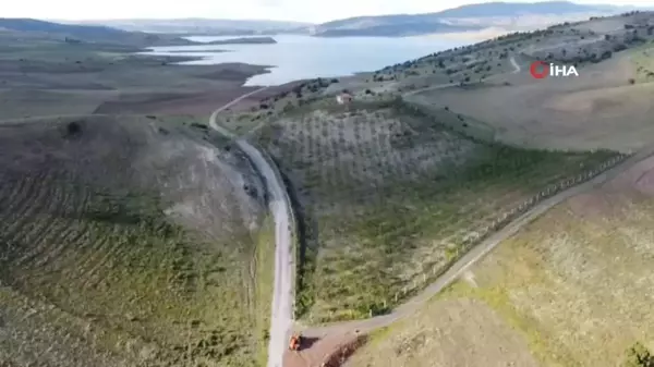 Hububat ekili kıraç arazisini badem bahçesine çevirdi, gelirini artırdı