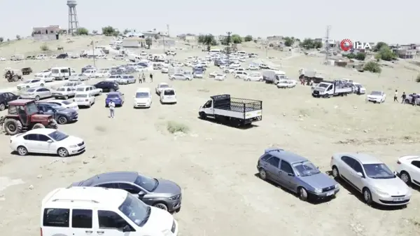 Mardin'deki yangında hayatını kaybeden 8 vatandaş defnedildi