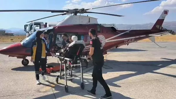 Bingöl'de Ambulans Helikopter İle Hastaneye Yetiştirilen Kişi