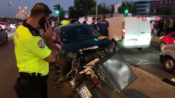 Diyarbakır'da otomobilin çarptığı motokurye hayatını kaybetti