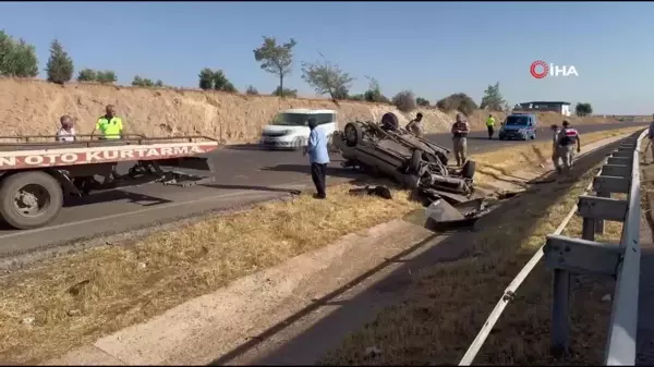 Alkollü sürücünün kullandığı araç bariyerlere çarparak takla attı: 1 yaralı