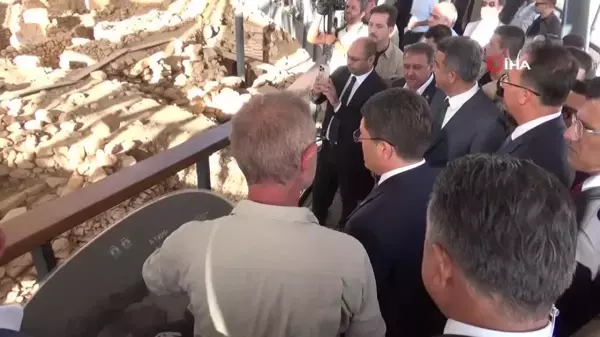 Bakan Yılmaz Tunç Göbeklitepe'yi ziyaret etti