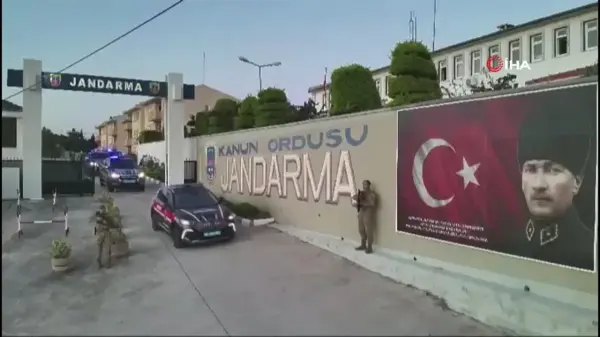 Çeşme'de jandarmadan zehir tacirine şafak operasyonu