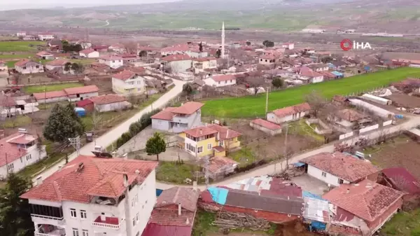 Amasyalı gelinin geleneksel çeyiz koleksiyonu göz kamaştırıyor