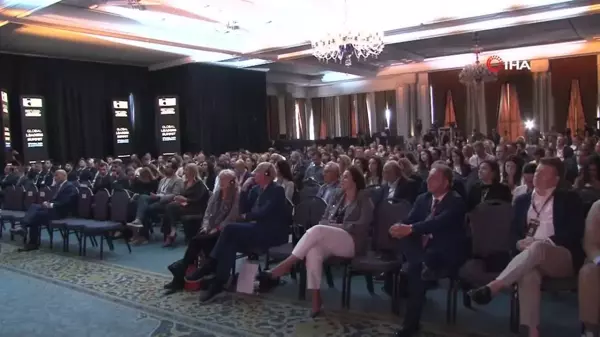Bakan Kacır, Global Liderler Zirvesi'nde Yapay Zeka Vurgusu Yaptı