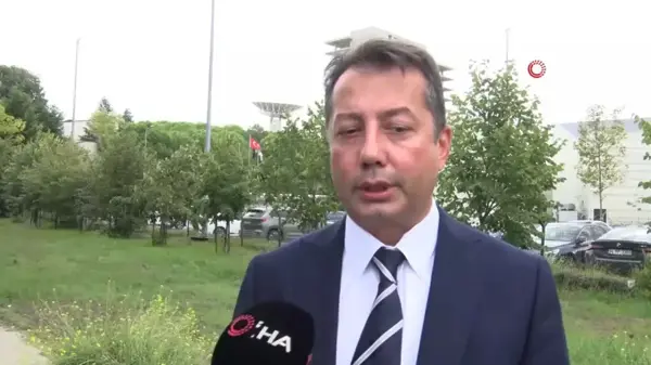 Prof. Dr. Burak Berk Üstündağ: 