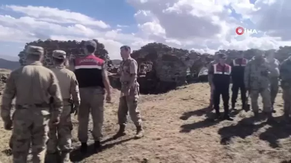 Erzurum'da Tarihi Toparlak Tabyası'nda Temizlik ve Bakım Operasyonu