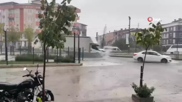 AFAD Uyarısı Sonrası Tekirdağ Kapaklı'da Sağanak Yağış