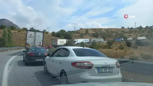 Bitlis'te Trafik Kazası: 8 Yaralı