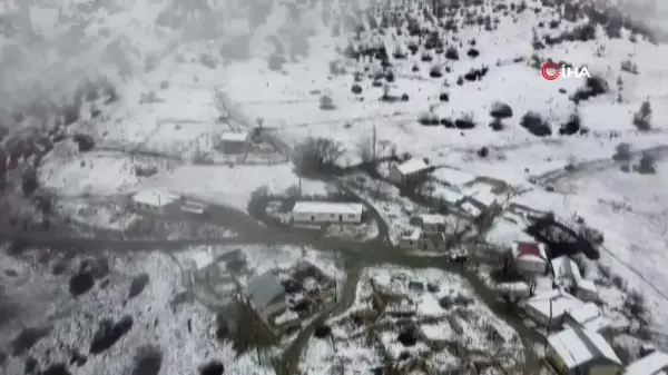 Erzincan'da Mevsimin İlk Karı Yağdı