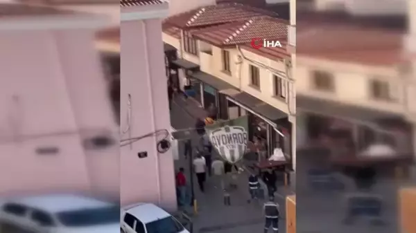 İzmir'de Husumetliye Kurban Giden Adam Vurularak Öldürüldü