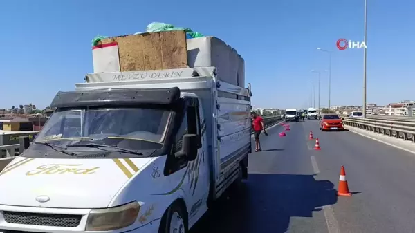 Antalya'da Zincirleme Kazada Hastane Aracının 'Çekici' Tartışması