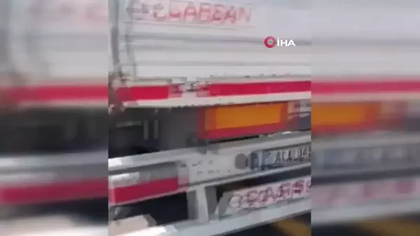 Bantla Kapattıkları Plakalarıyla Radara Yakalandılar