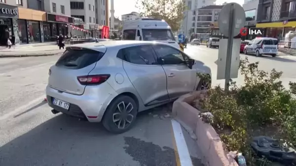 Elazığ'da Trafik Kazasında 2 Yaralı