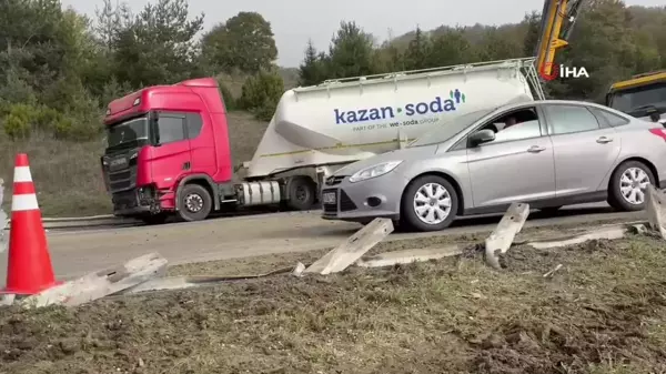 TEM Otoyolu'nda Tanker Kazası: 2 Yaralı