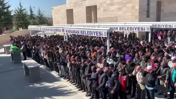 Lisede Arkadaşının Silahından Ölen Mehmet Eren Son Yolculuğuna Uğurlandı