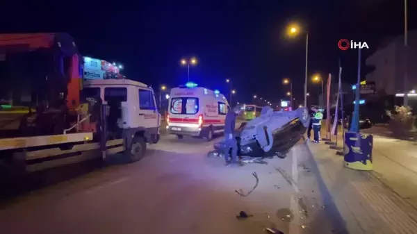 Kocaeli'de Takla Atan Otomobilde 3 Kişi Yaralandı