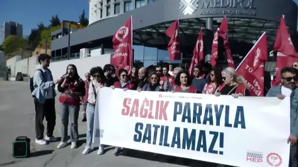 Tip'ten 'Yenidoğan Çetesi' Protestosu: Bu Çetenin Başı AKP ve MHP'dir