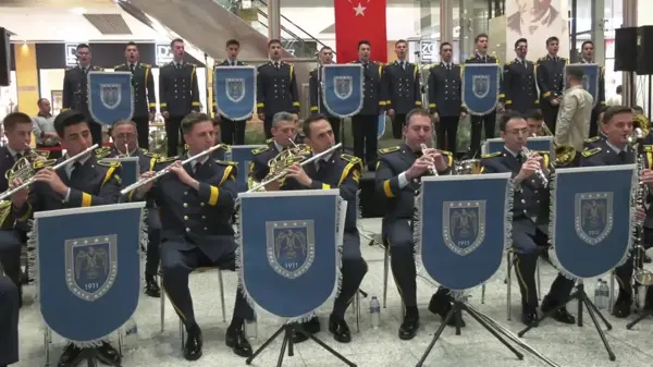 Hava Kuvvetleri Komutanlığı Bandosu, Cumhuriyet Bayramı Kutlamalarında Konser Verdi