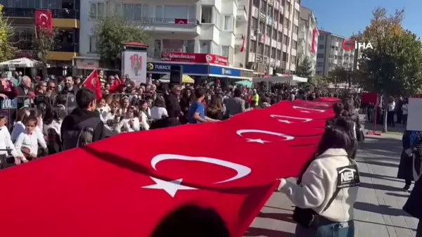 Bolu'da Cumhuriyetin 101. Yıldönümü Kutlandı