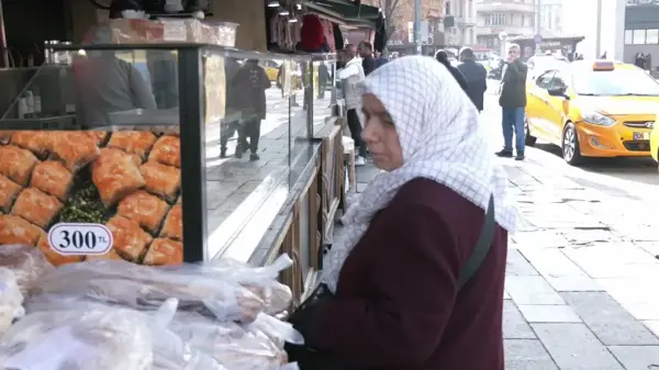 Asgari Ücrette 30 Bin Lira Çağrısı Destek Buldu