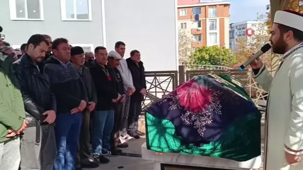 Pendik'te Sevgilisi Tarafından Öldürülen Kadın Toprağa Verildi