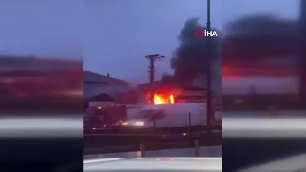 Saka'nın Hendek ilçesinde soba yangını: 1 yaralı