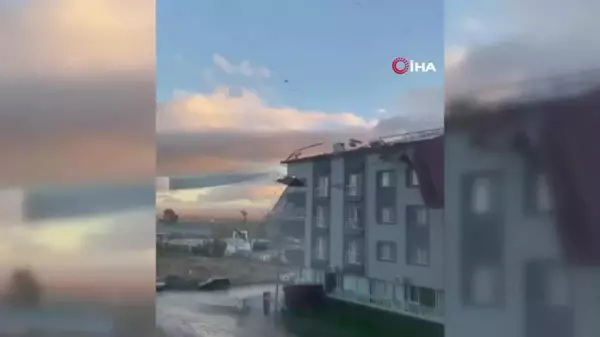 Hatay'da Fırtına, Apartmanın Çatısını Uçurdu