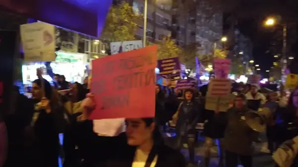 Gaziantep'te Kadına Yönelik Şiddetle Mücadele Günü Basın Açıklaması