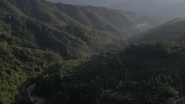 Giresun Çatalağaç Mahallesi Sakinleri, Bölgede Faaliyette Olan Maden Ocağına Derelerini Kirlettikleri Gerekçesiyle Tepki Gösterdi