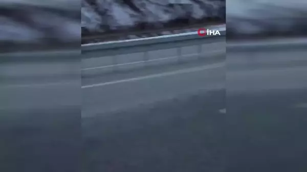 Yüksekova'da Trafik Kazası: 3 Yaralı