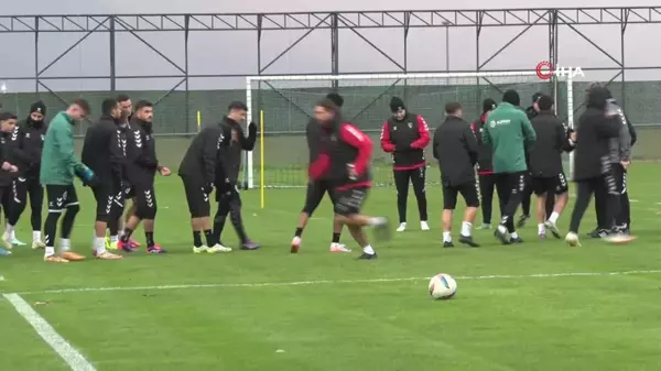 Ertuğrul Sağlam: 'Kocaelispor ile şampiyon olmadan ayrılmayacağım'
