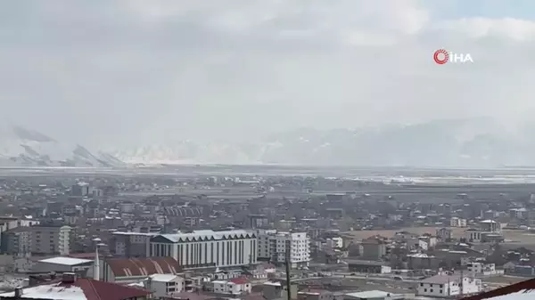 Yüksekova Dağları Kışa Hazırlanıyor