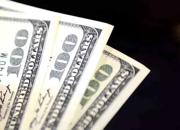 Altının Gram Fiyatı 2,988 Lira ile Yükselişini Sürdürüyor