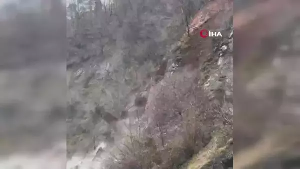 Artvin'de Heyelan Anları Kamerada