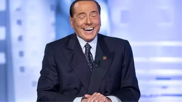 Berlusconi'nin soyunma odasındaki sözleri İtalya'da olay oldu