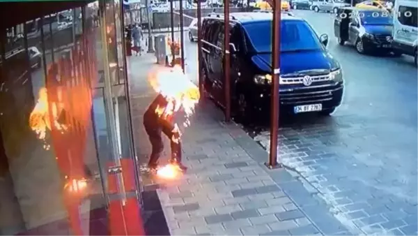 İstanbul'un göbeğinde kan donduran olay! Kavga ettiği kardeşini yaktı