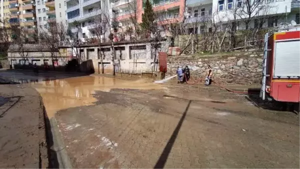 Bingöl'de, sel sonrası hasar tespiti ve temizlik çalışması