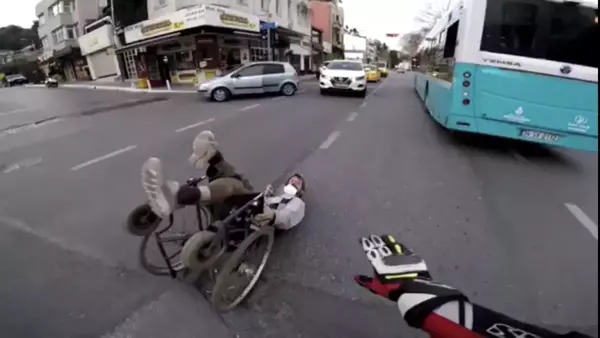 İstanbul'un göbeğinde insanlık ölmüş dedirten olay kamerada