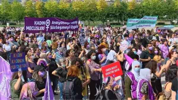 KADINLARDAN İSTANBUL SÖZLEŞMESİ'NİN KALDIRILMASINA PROTESTO