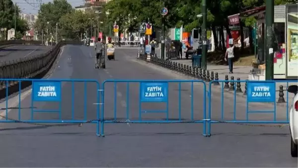 ESNAF VE NAKLİYECİLER ORDU CADDESİ'NİN TRAFİĞE KAPATILMASINI PROTESTO ETTİ