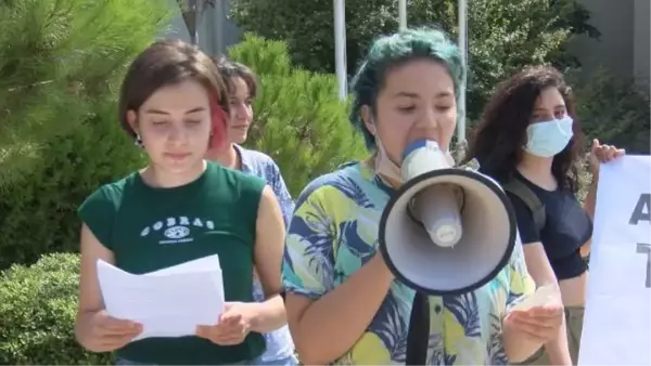 İTÜ'de Celal Şengör protestosu