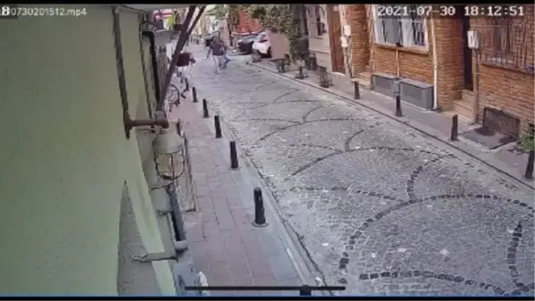 BALAT'TA DEHŞETİ YAŞAYAN SİNEMACI O ANLARI ANLATTI