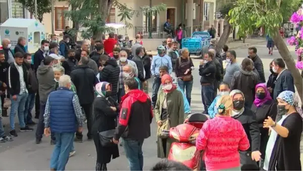 BÜYÜKADA SAKİNLERİ AKÜLÜ ARAÇLARIN KALDIRILMASINI PROTESTO ETTİ