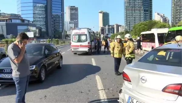 Son dakika haberleri... ZİNCİRLİKUYU'DA ZİNCİRLEME KAZA: 2 YARALI