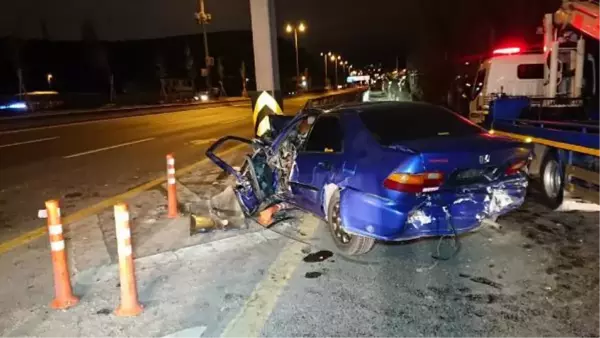 ANKARA'DA OTOMOBİL BARİYERE ÇARPTI 1 ÖLÜ, 1 YARALI